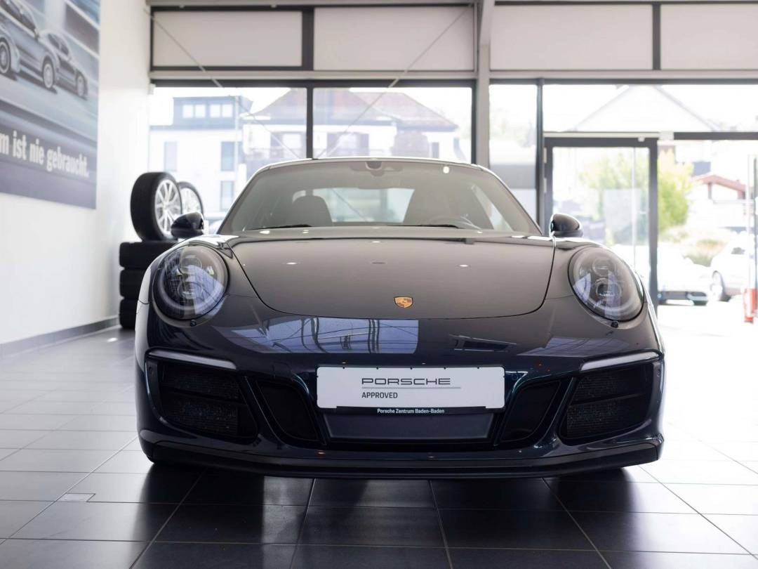 Carrera 4 GTS — Exterior