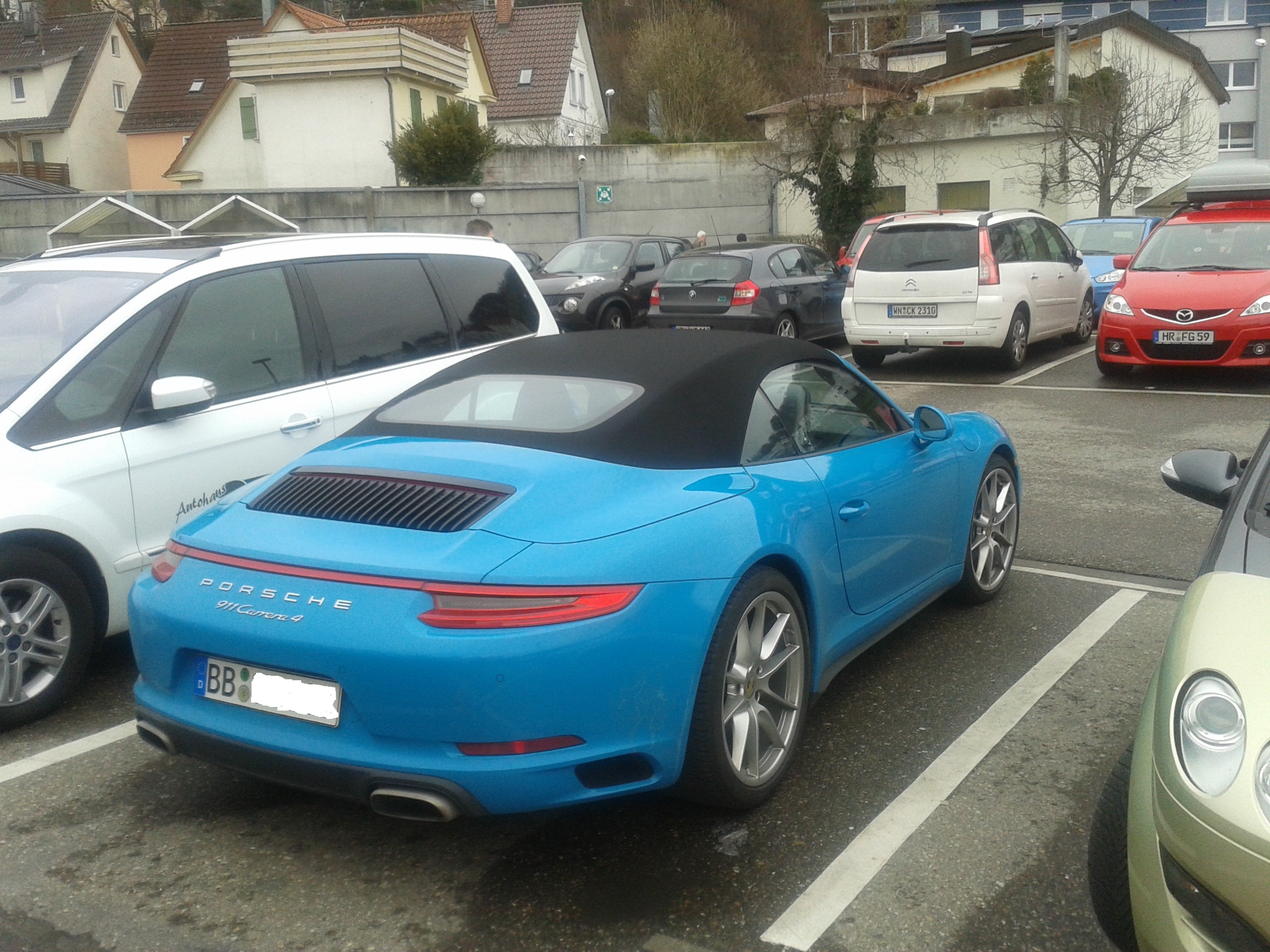 Carrera 4 Cabriolet — Exterior