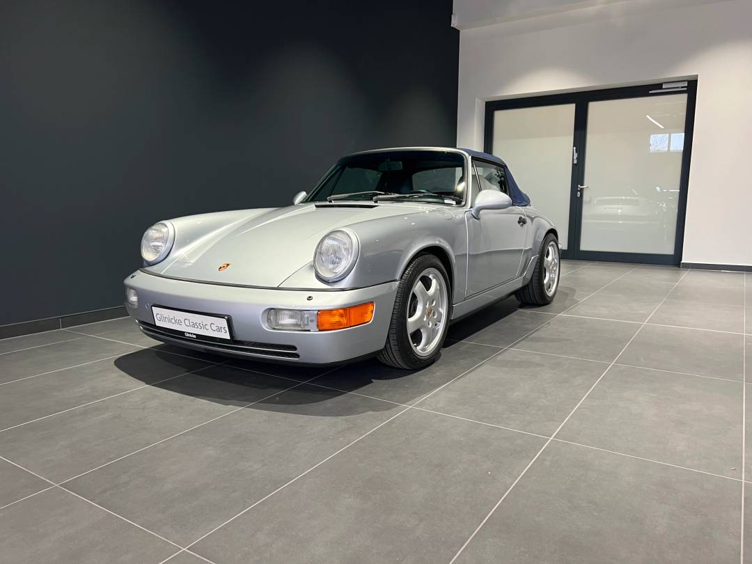 Carrera 4 Cabriolet — Exterior