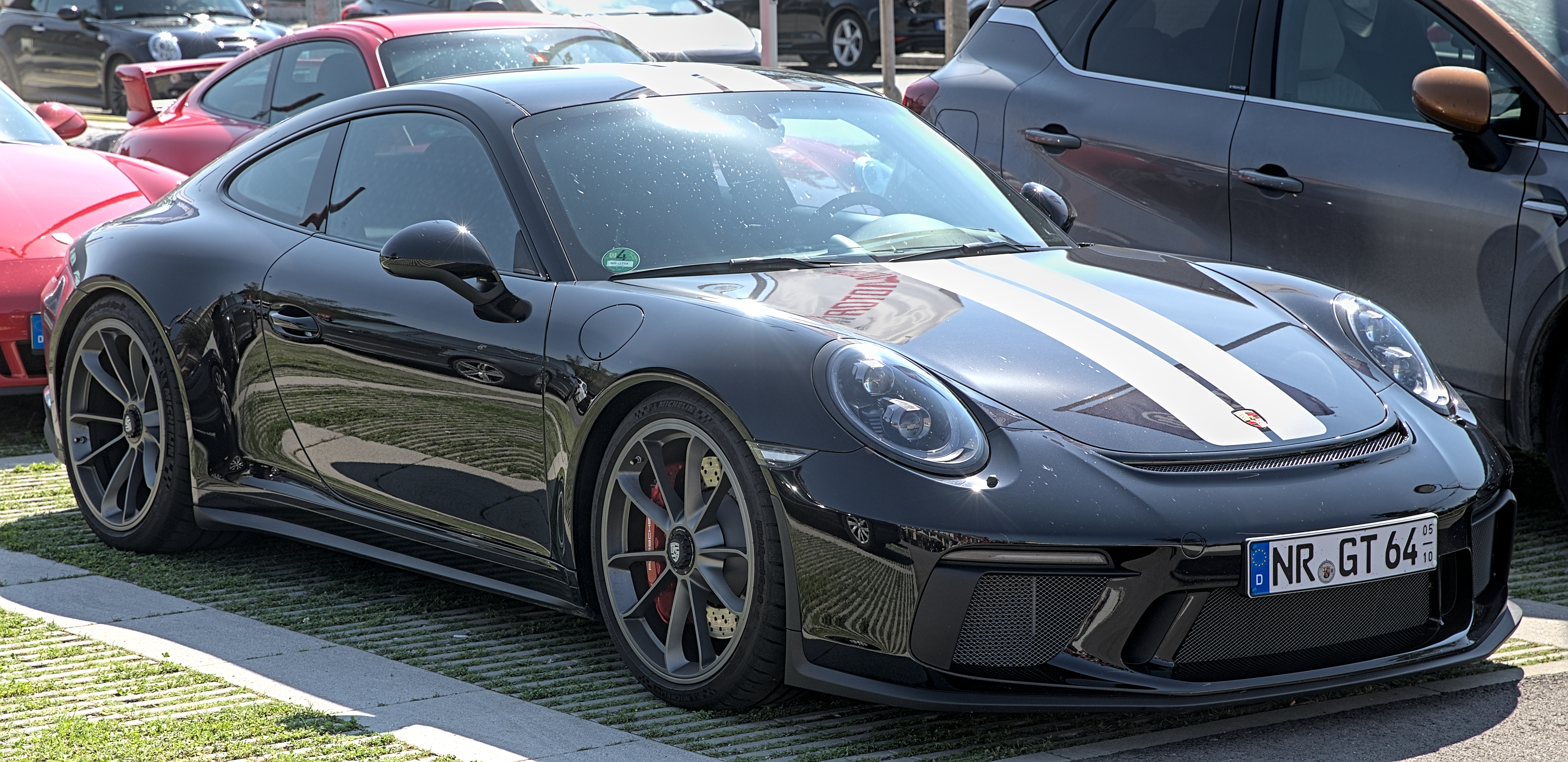 GT3 Touring — Exterior