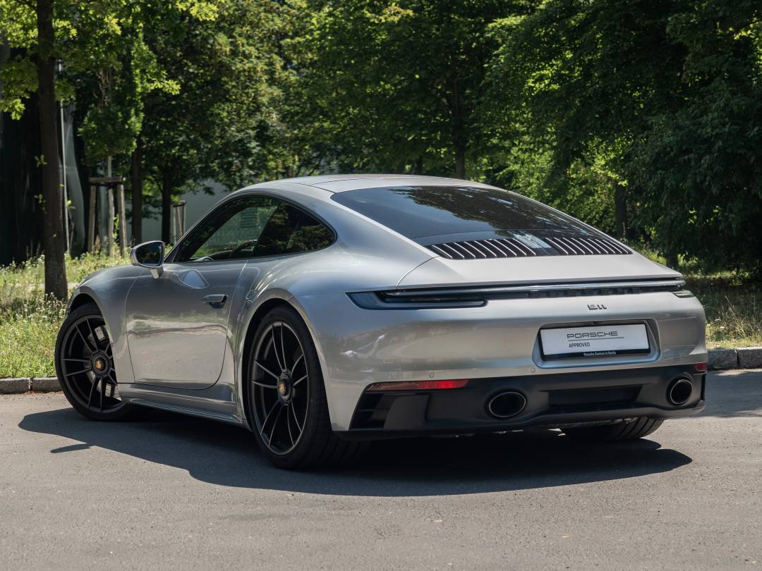 Carrera 4 GTS — Exterior