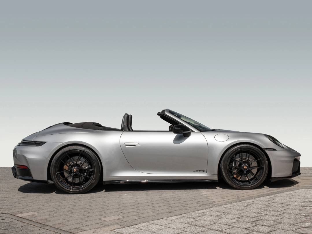 Carrera 4 GTS T-Hybrid Cabriolet — Exterior