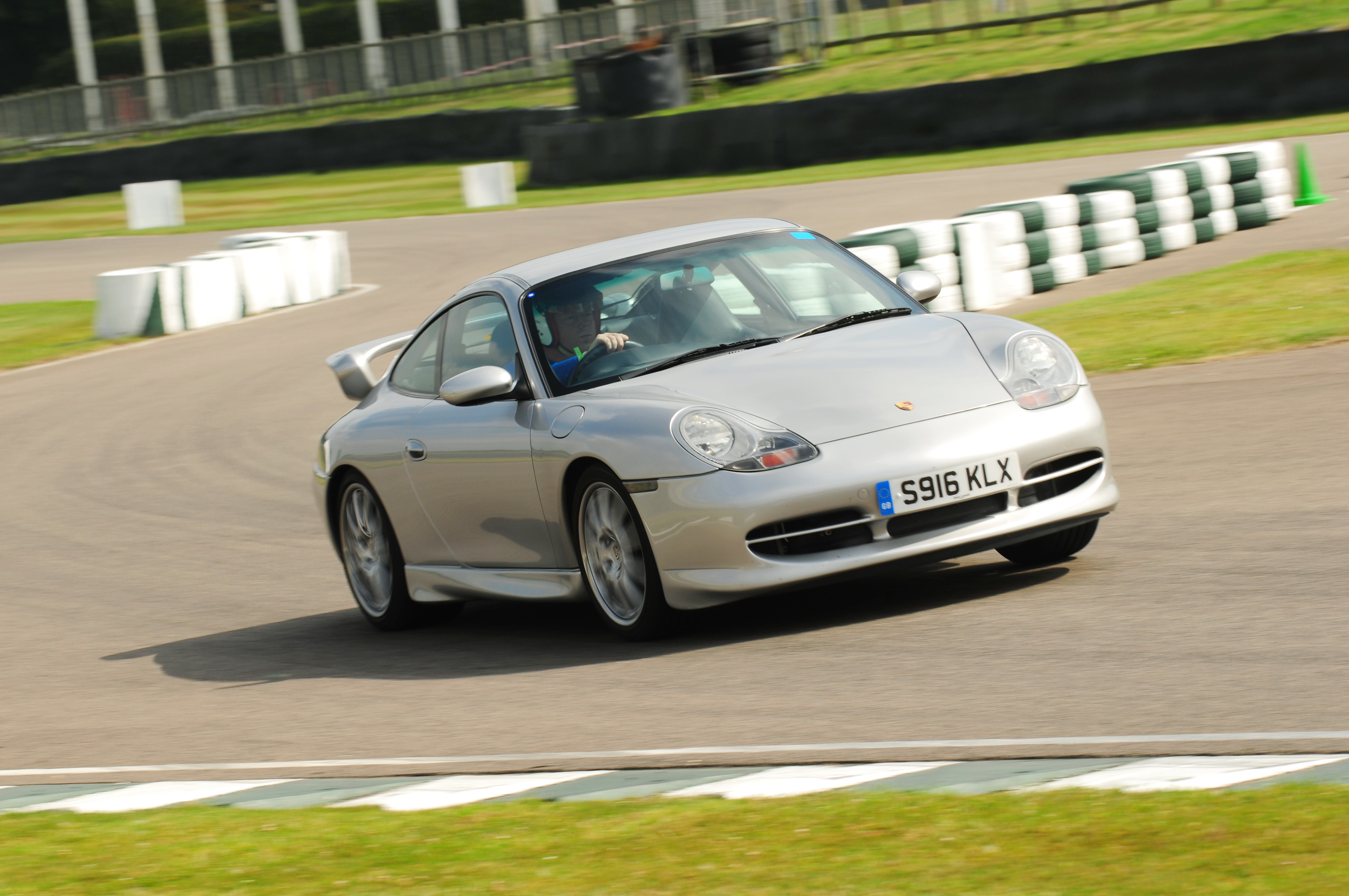 Carrera 3.4 — Exterior