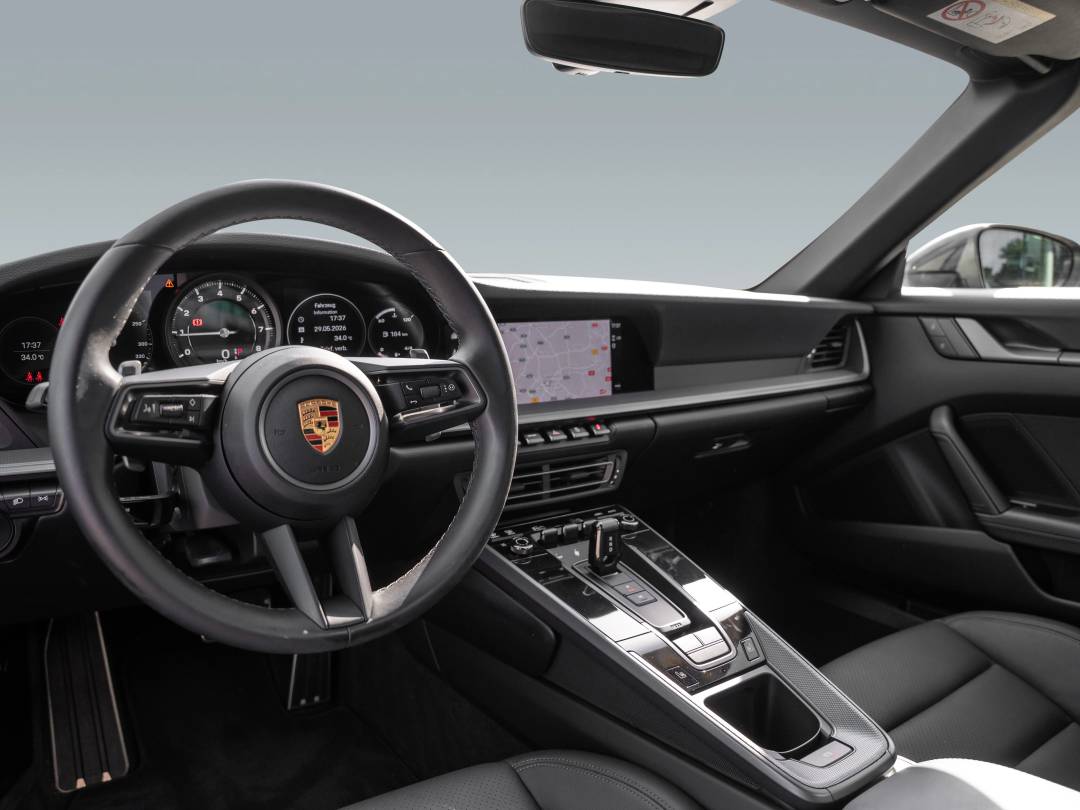 Targa 4 — Exterior
