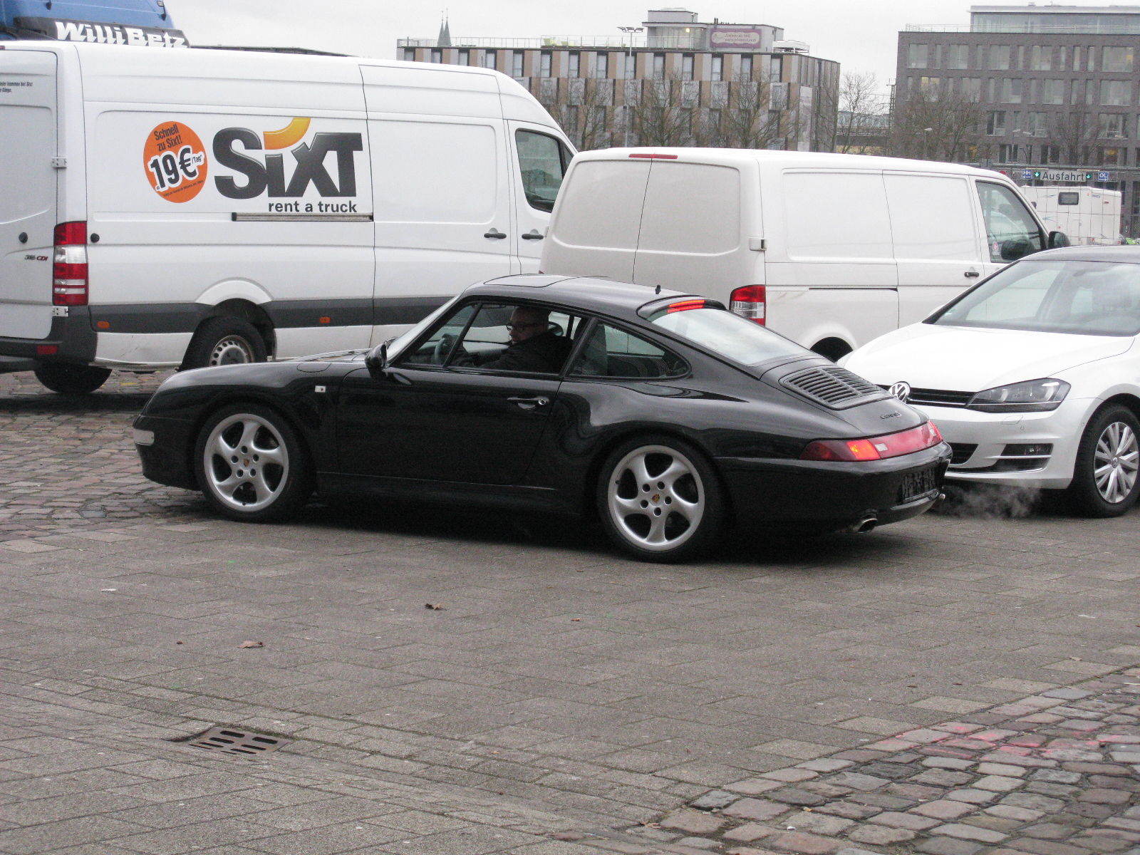 Carrera 4S — Exterior
