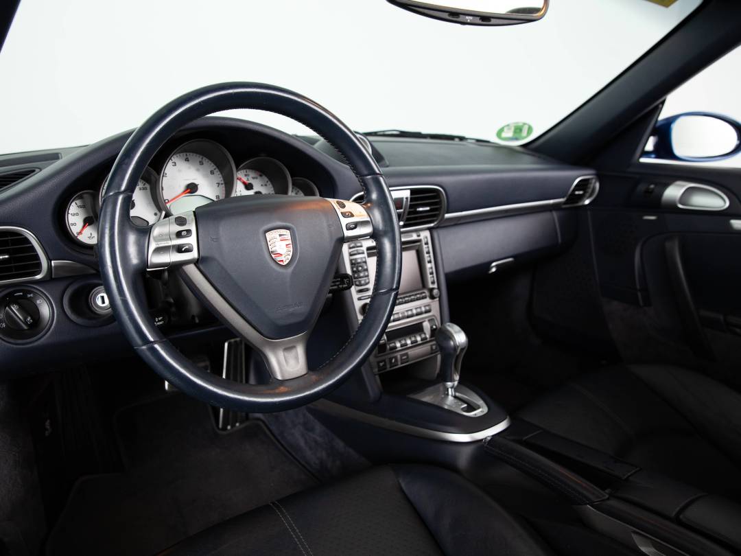 Carrera 4S Cabriolet — Exterior