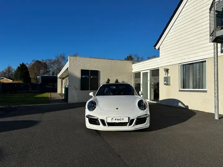 Carrera GTS — Exterior