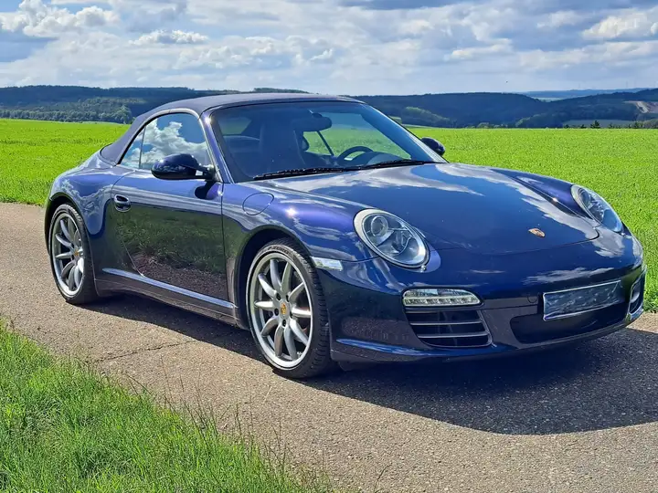 Carrera 4 Cabriolet — Exterior