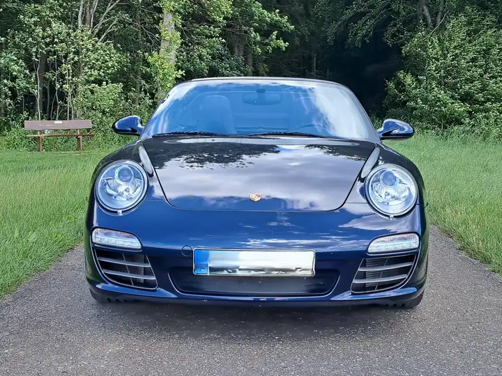 Carrera 4 Cabriolet — Exterior