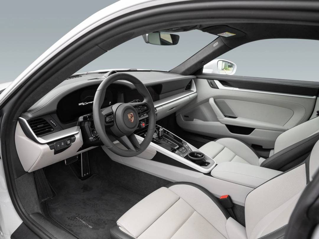 Carrera S — Exterior