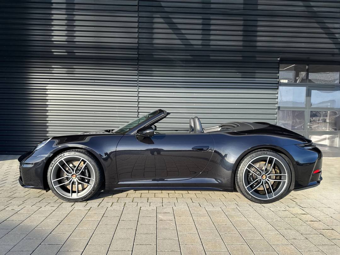 Carrera 4S Cabriolet — Exterior