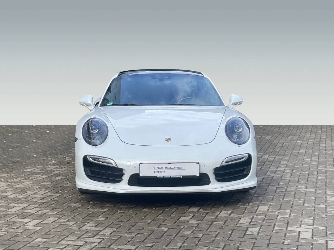 Turbo — Exterior