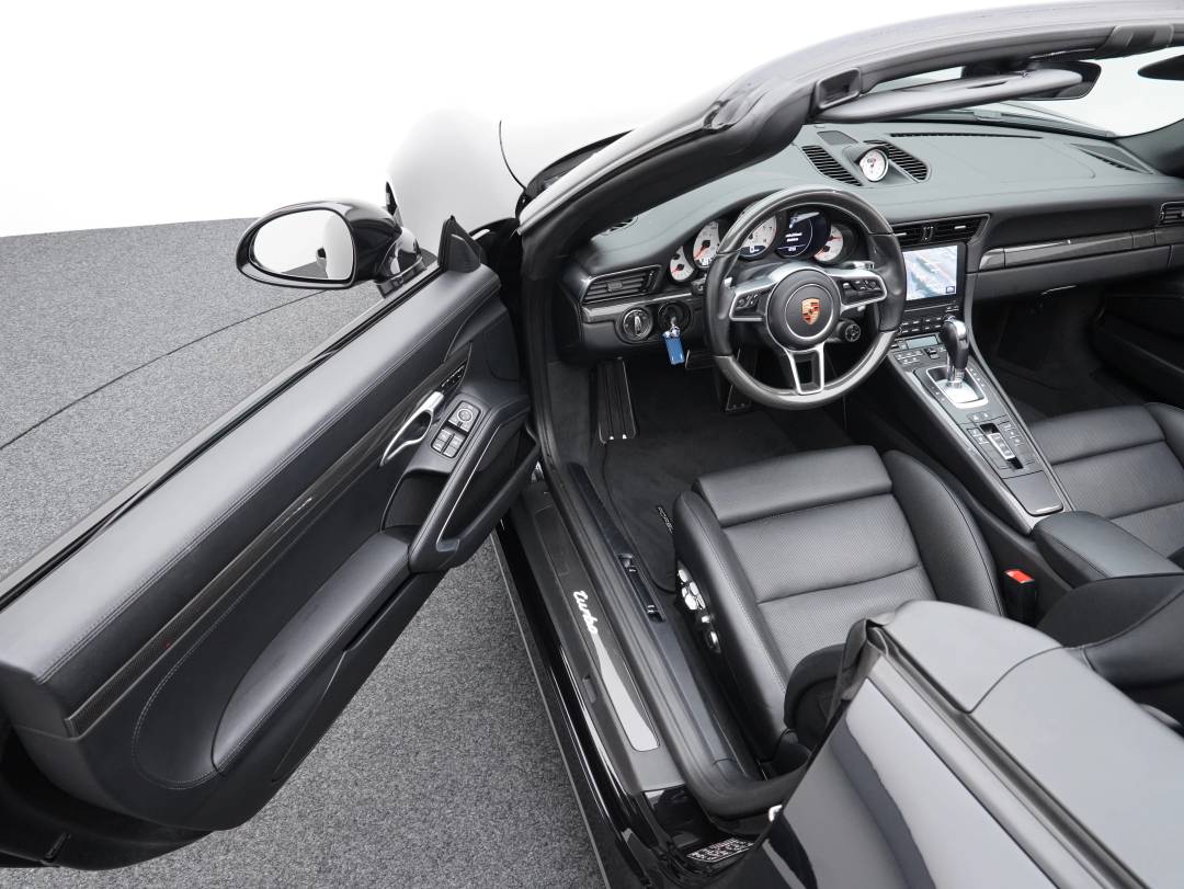 Turbo Cabriolet — Exterior