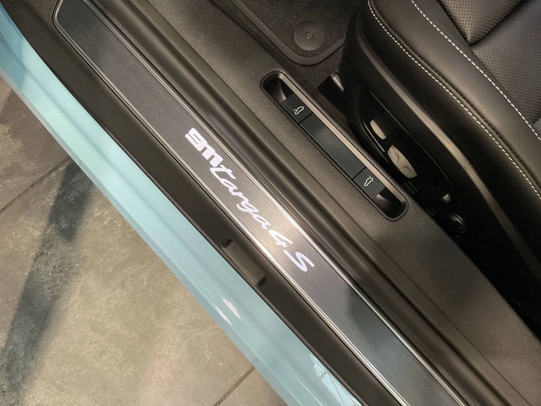 Targa 4S — Interior