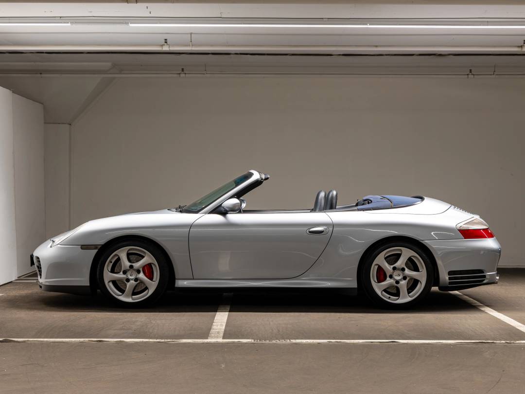Carrera 4S Cabriolet — Exterior