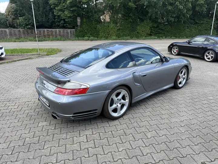 Turbo — Exterior