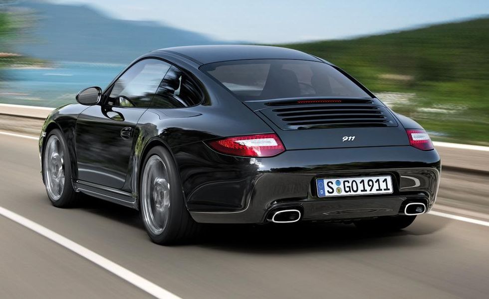 911 Black Edition — Exterior