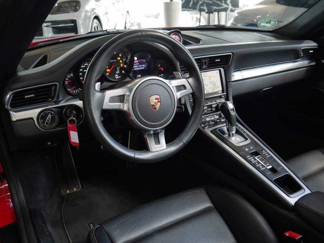 Carrera 4S Cabriolet — Exterior