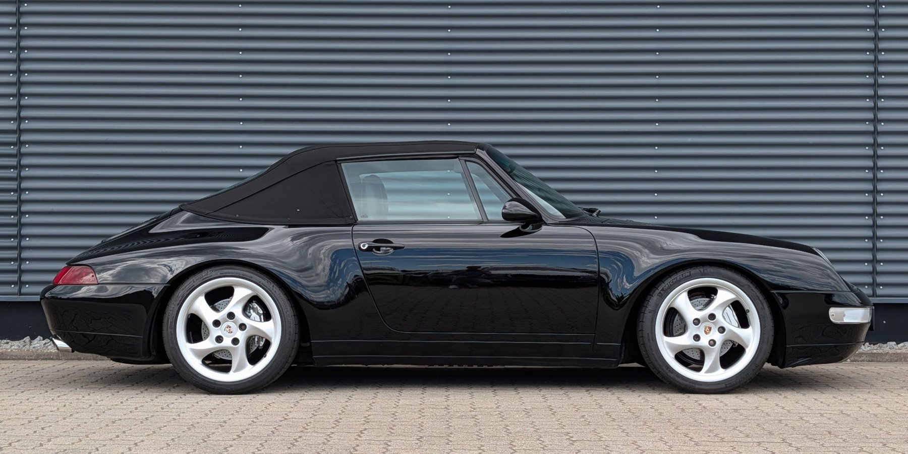 Carrera 4 Cabriolet — Exterior