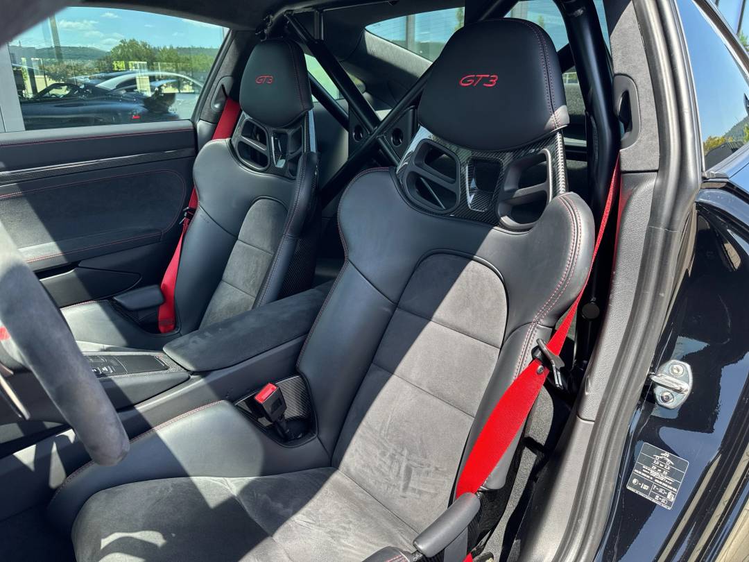 GT3 — Exterior