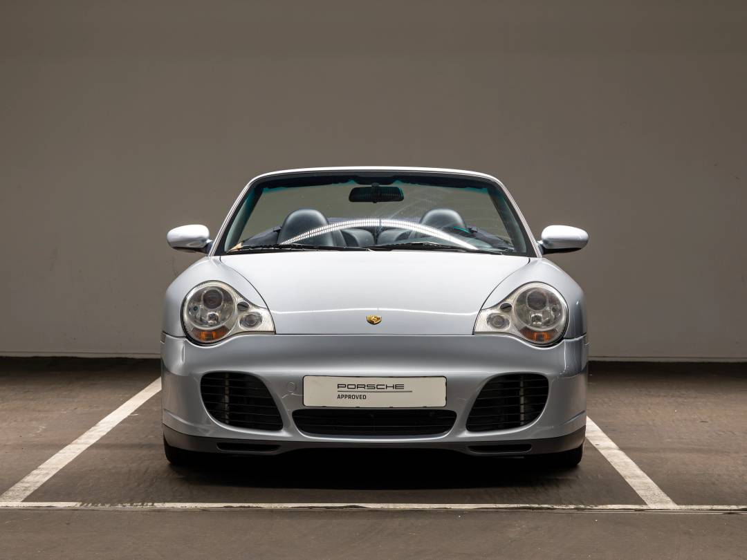 Carrera 4S Cabriolet — Exterior