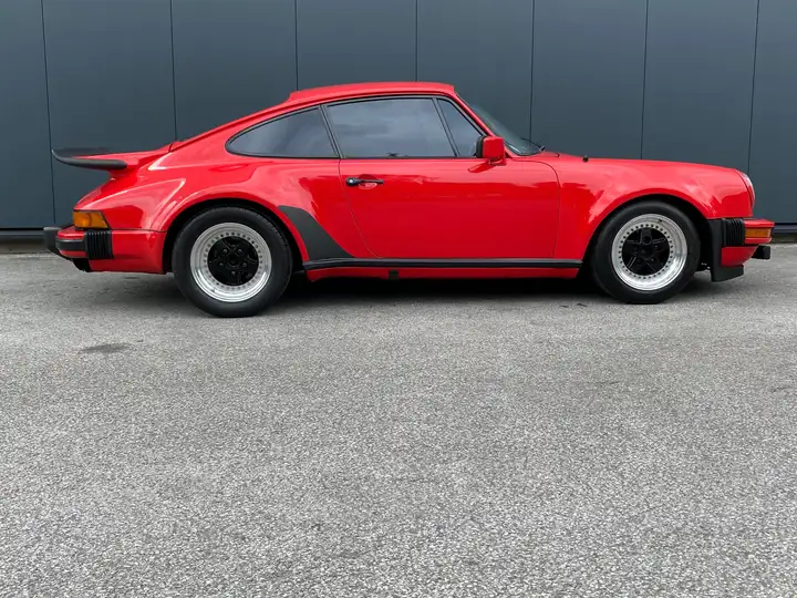 Turbo 3.0 — Exterior