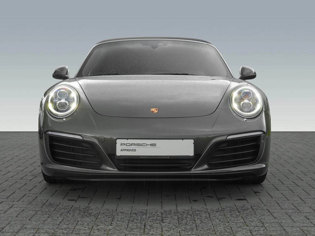 Targa 4 — Exterior