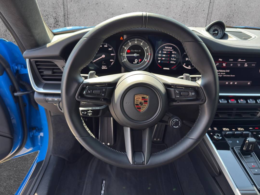 Turbo S — Interior