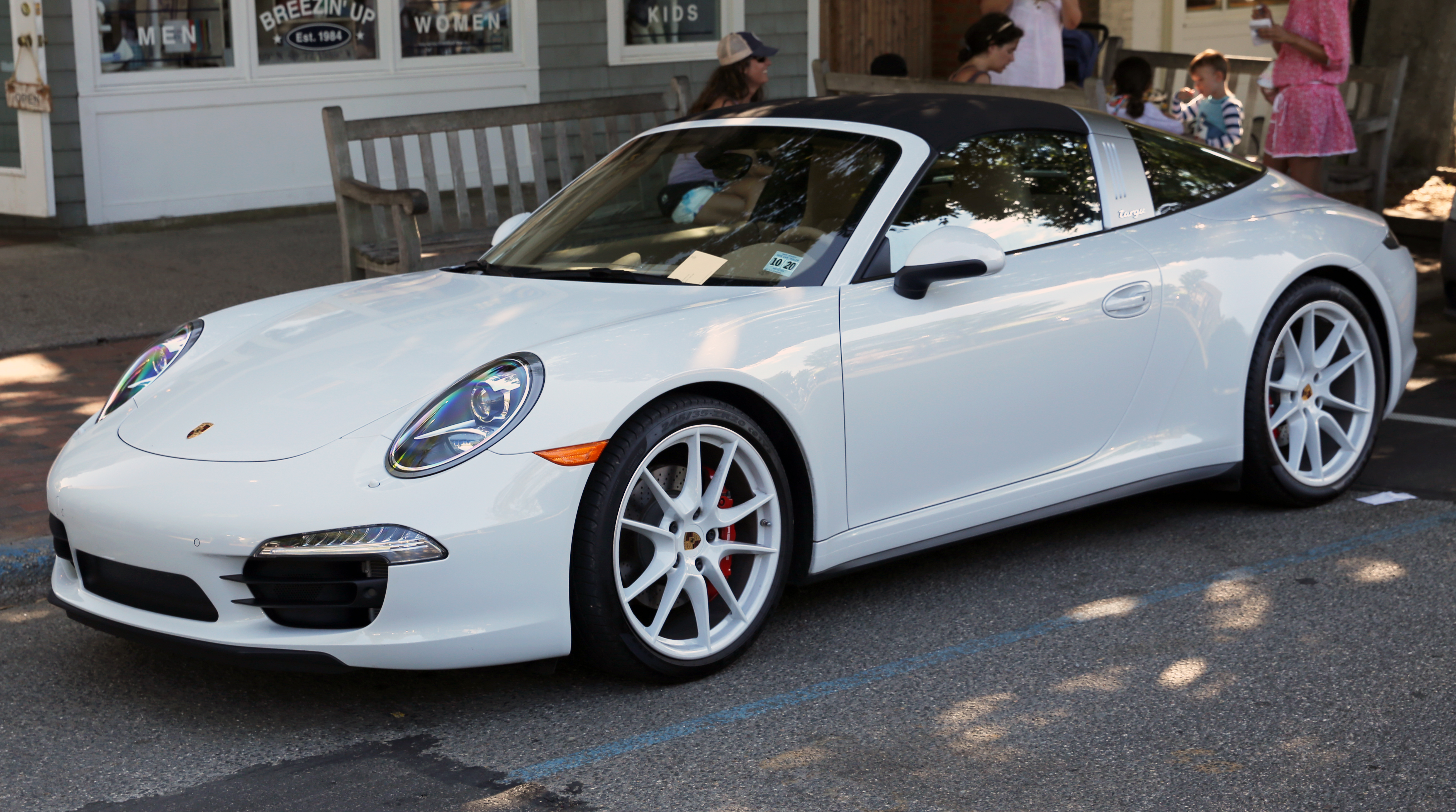 Targa 4S — Exterior