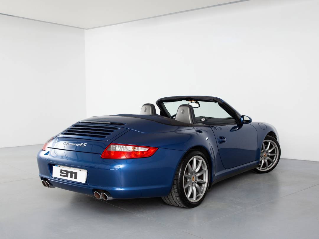 Carrera 4S Cabriolet — Exterior