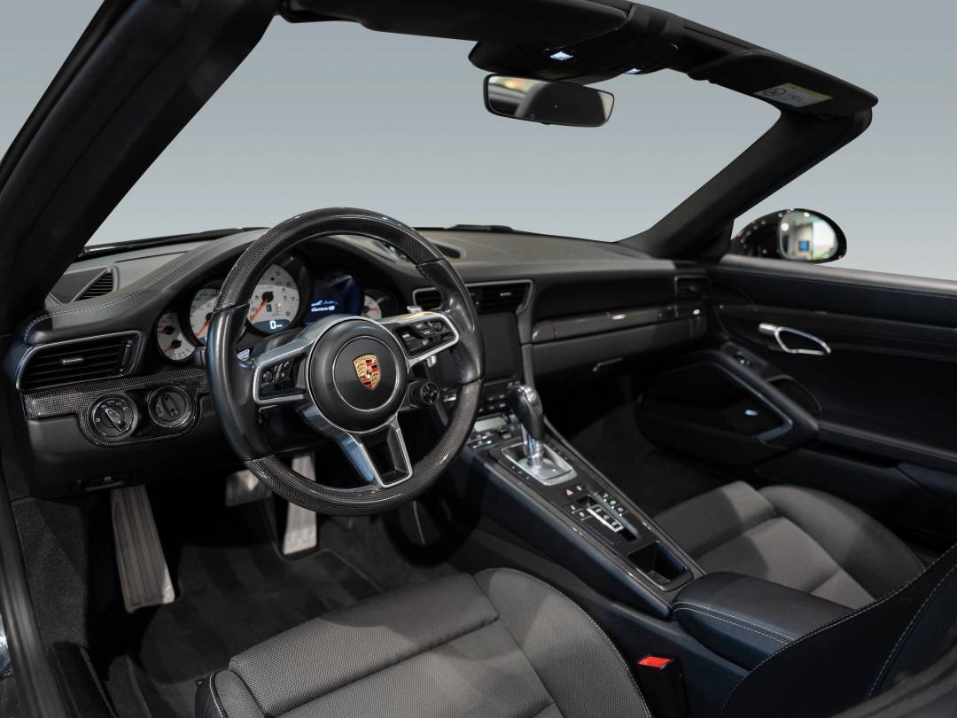 Carrera 4S Cabriolet — Exterior