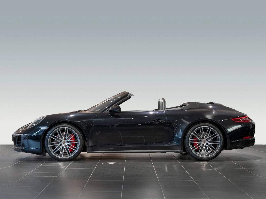 Carrera 4S Cabriolet — Exterior