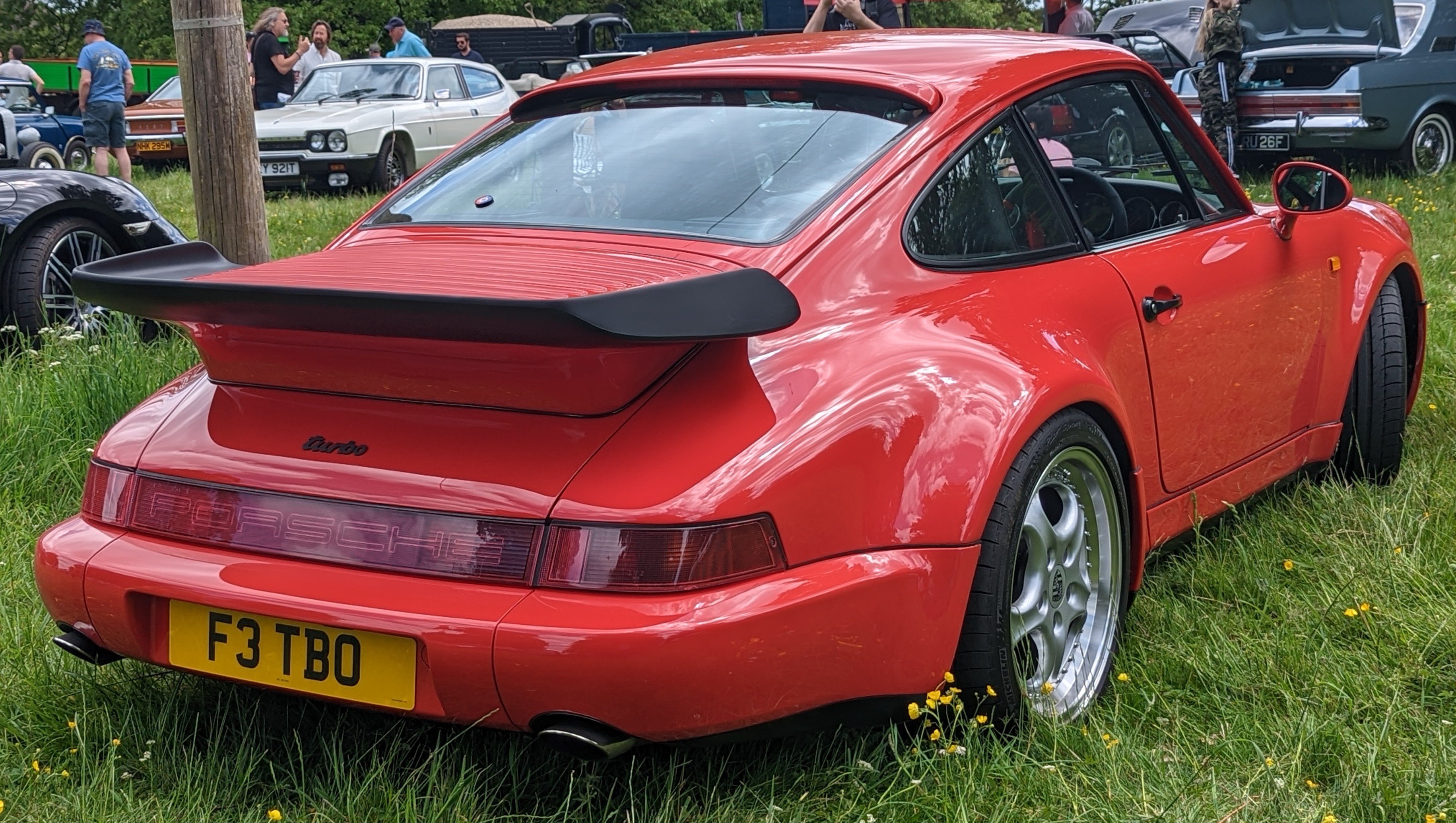 Turbo 3.3 — Exterior