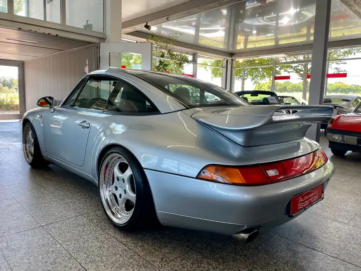 Targa — Exterior