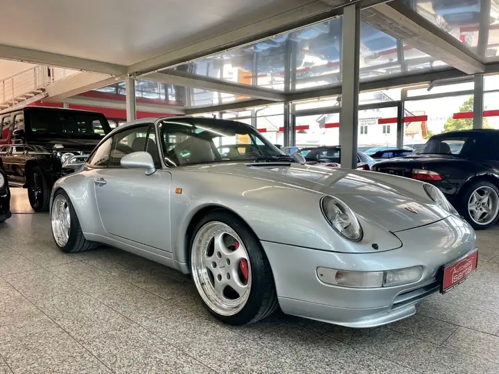 Targa — Exterior