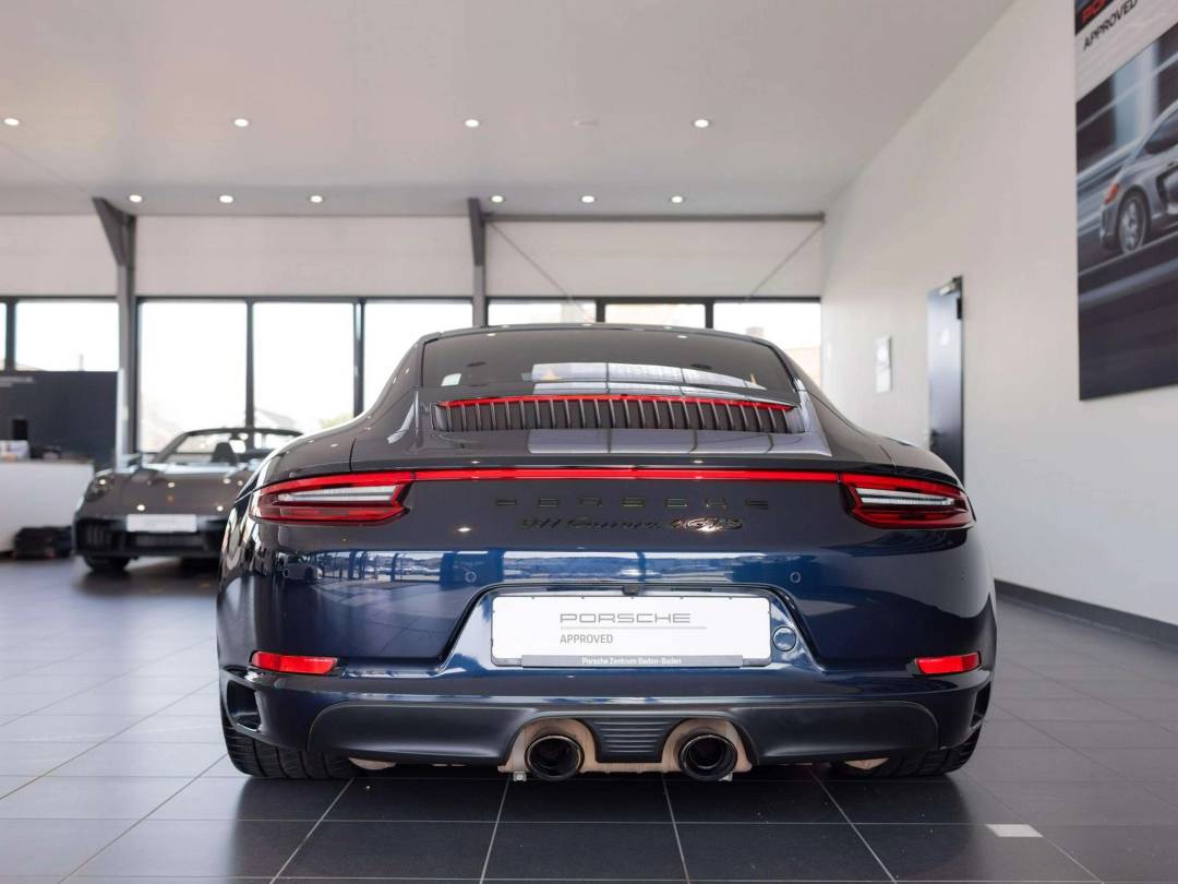 Carrera 4 GTS — Exterior