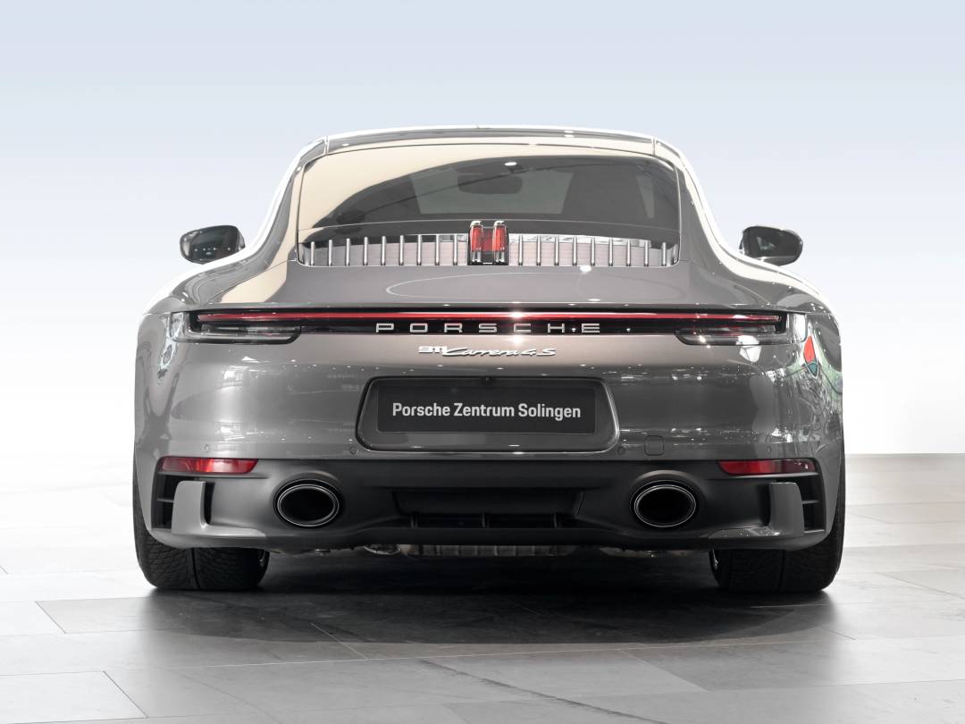 Carrera 4S — Exterior