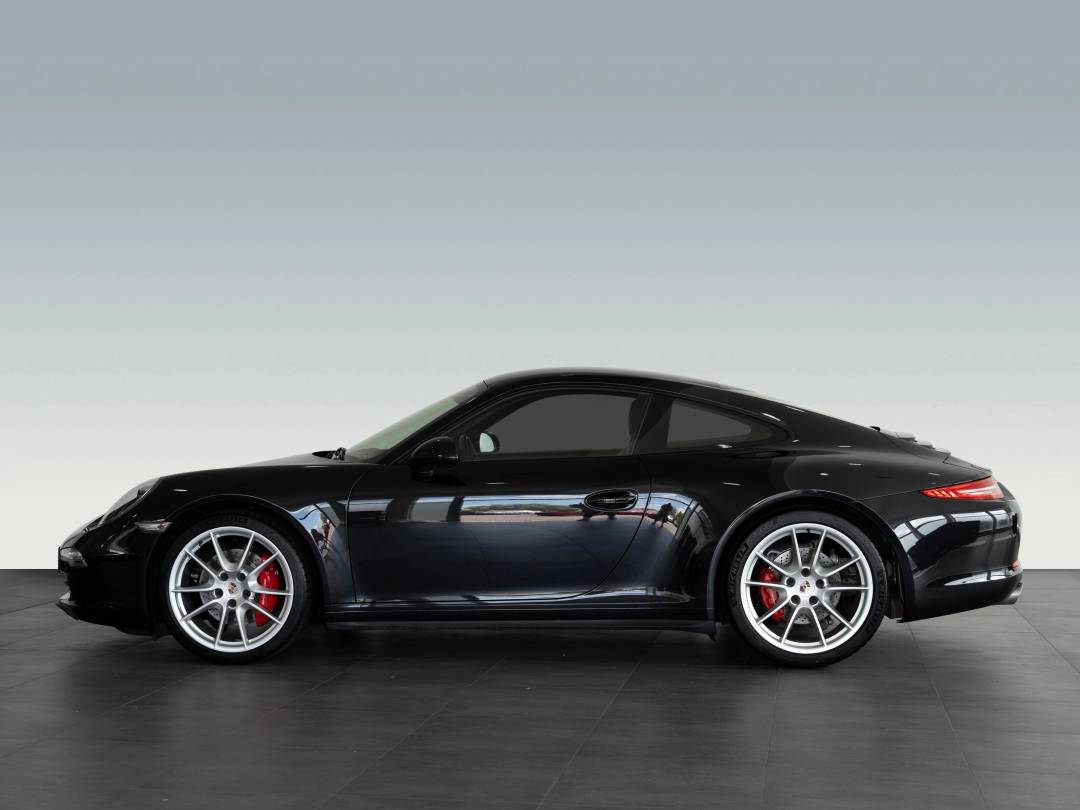 Carrera 4S — Exterior