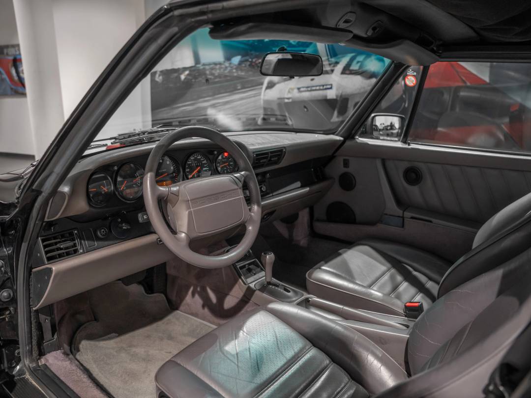 Carrera 2 Cabriolet — Exterior
