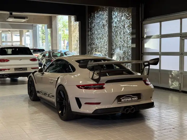 GT3 RS — Exterior