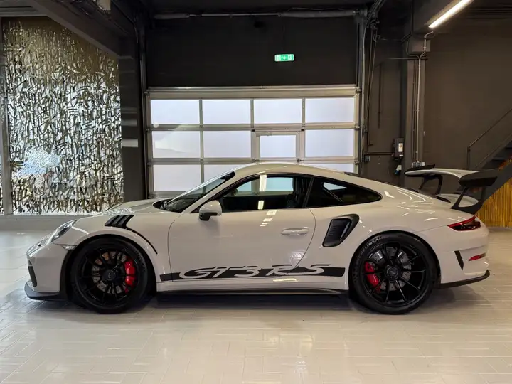 GT3 RS — Exterior