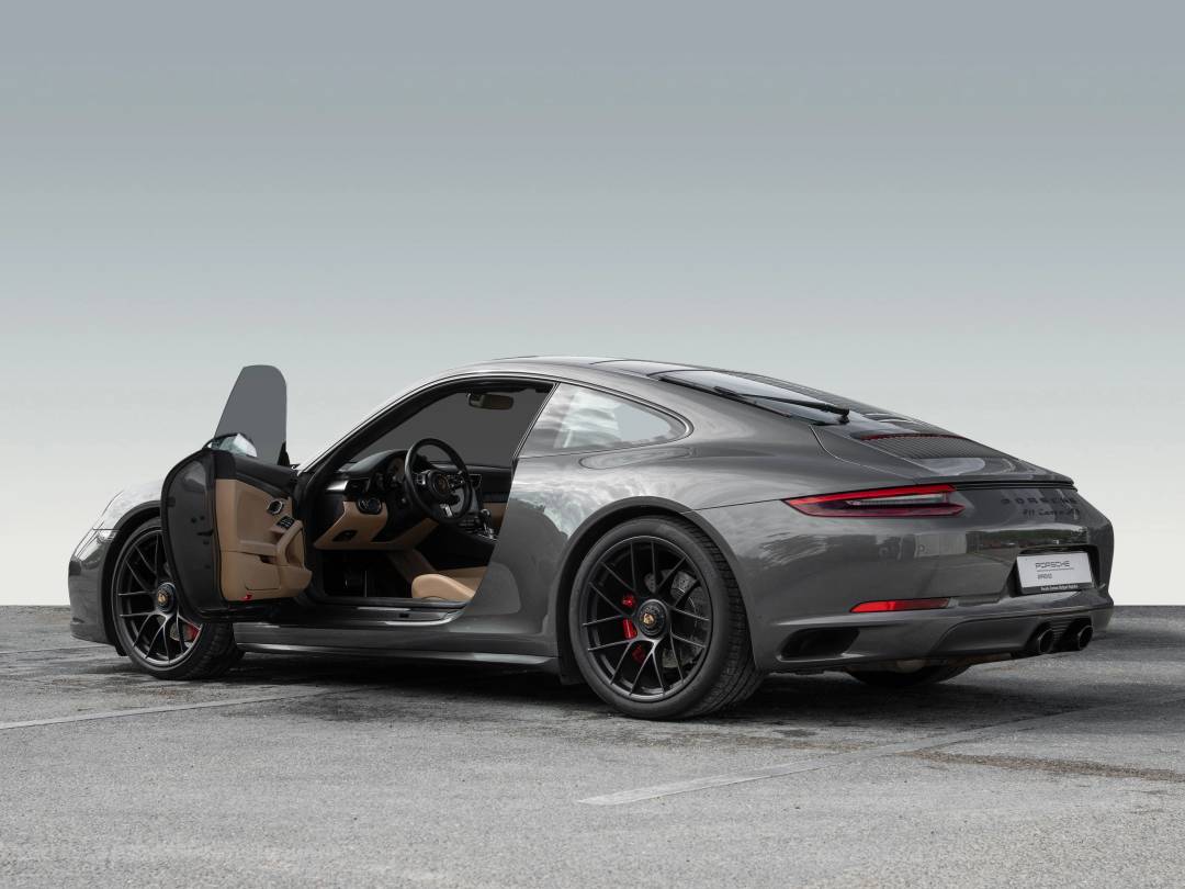 Carrera GTS — Exterior