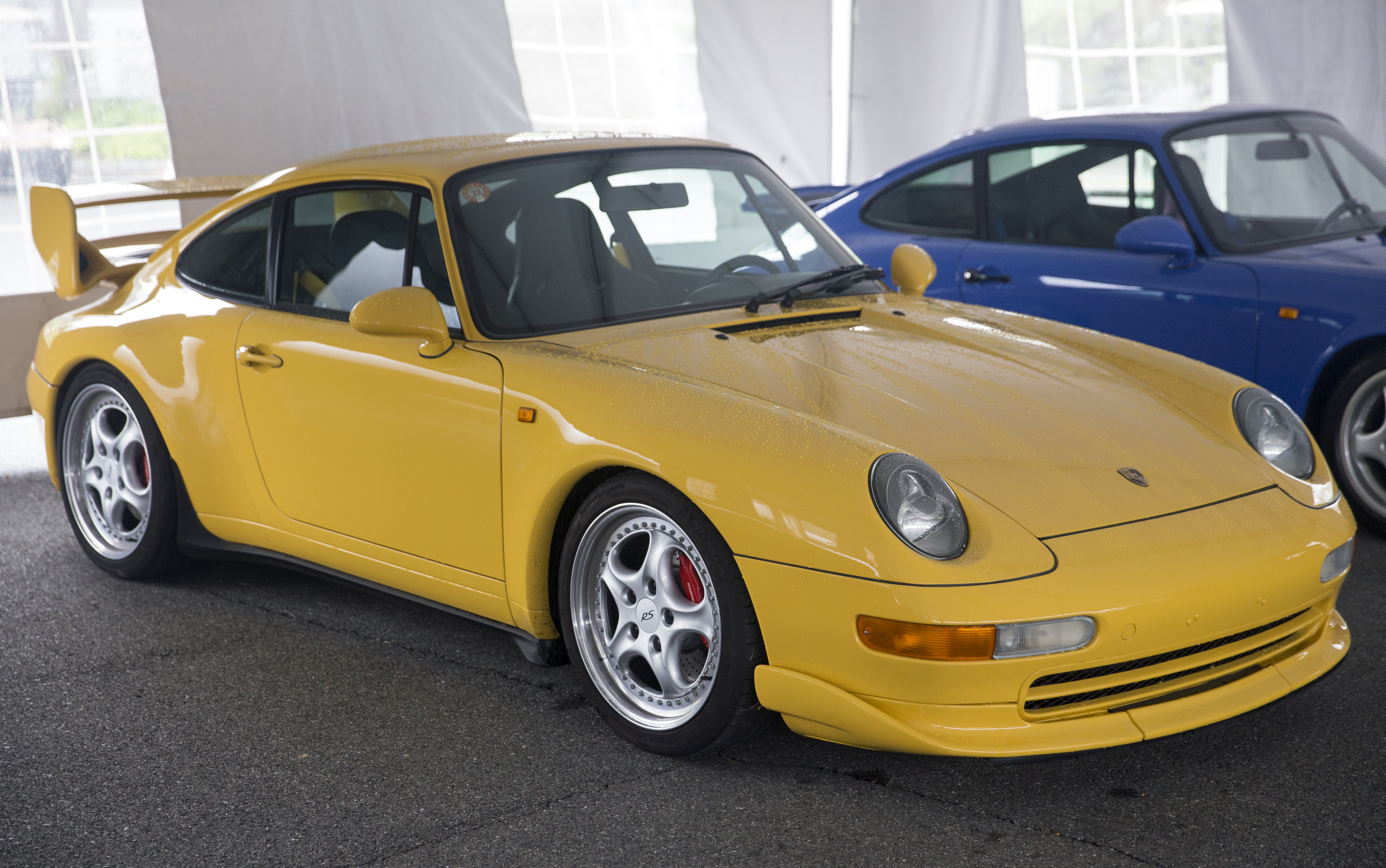 Carrera RS — Exterior