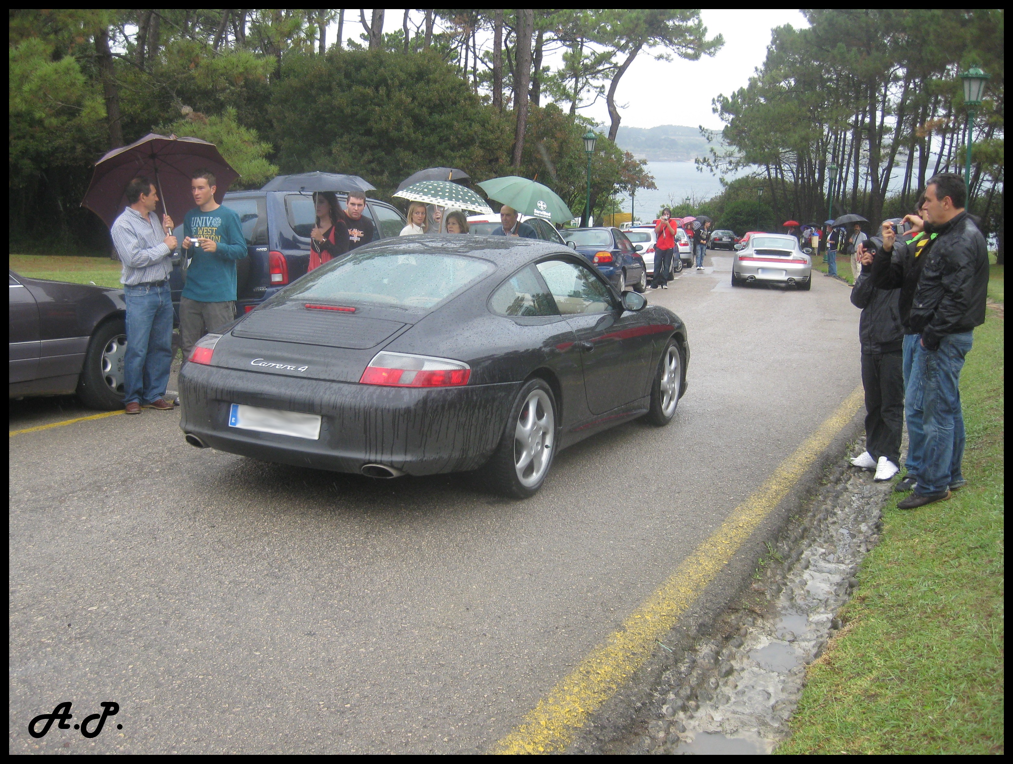 Carrera 4 — Exterior
