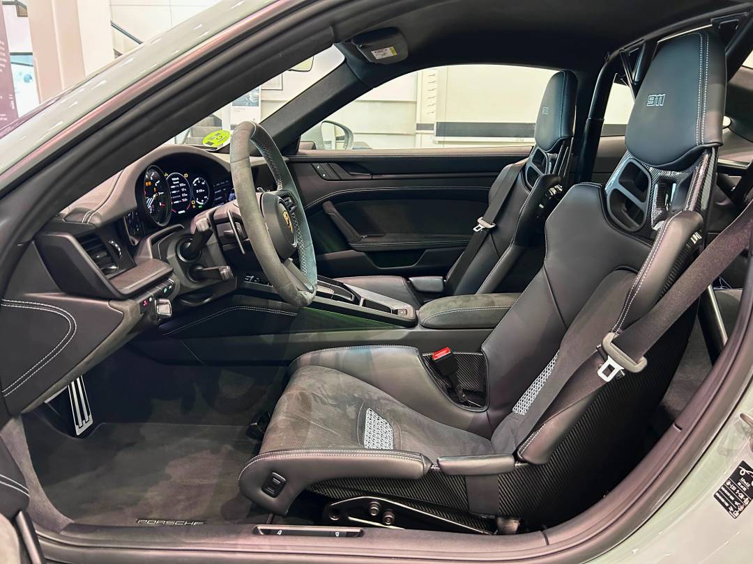 Dakar — Interior