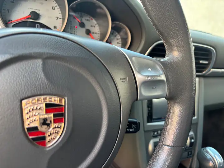 Carrera S Cabriolet — Exterior