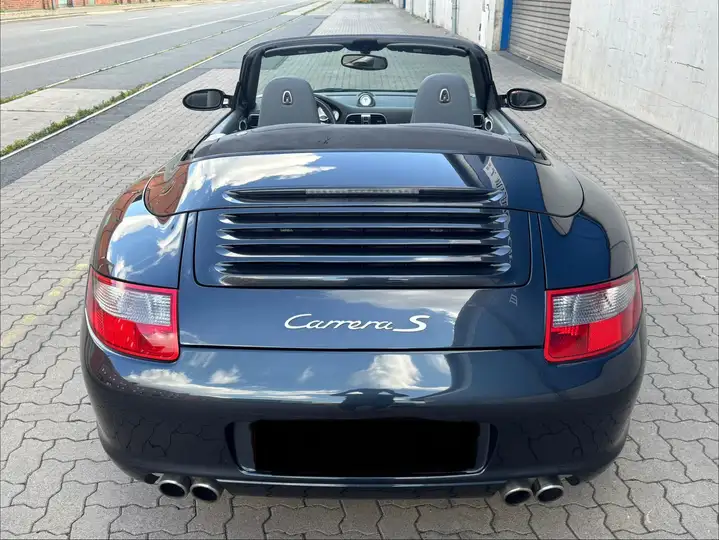 Carrera S Cabriolet — Exterior