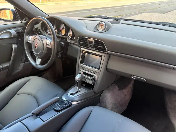 Carrera S Cabriolet — Exterior
