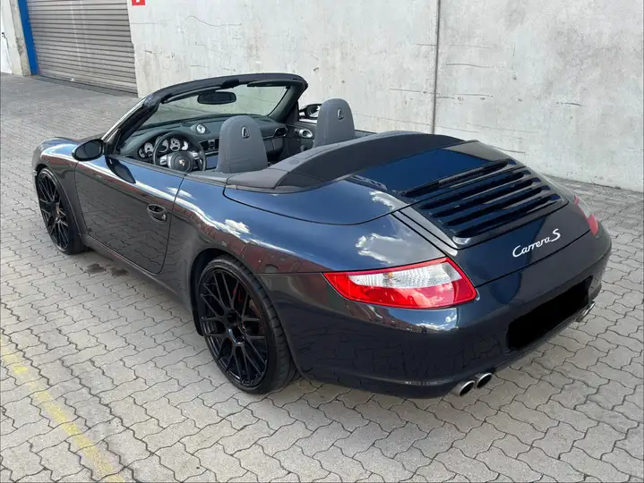 Carrera S Cabriolet — Exterior