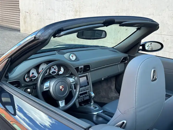 Carrera S Cabriolet — Exterior